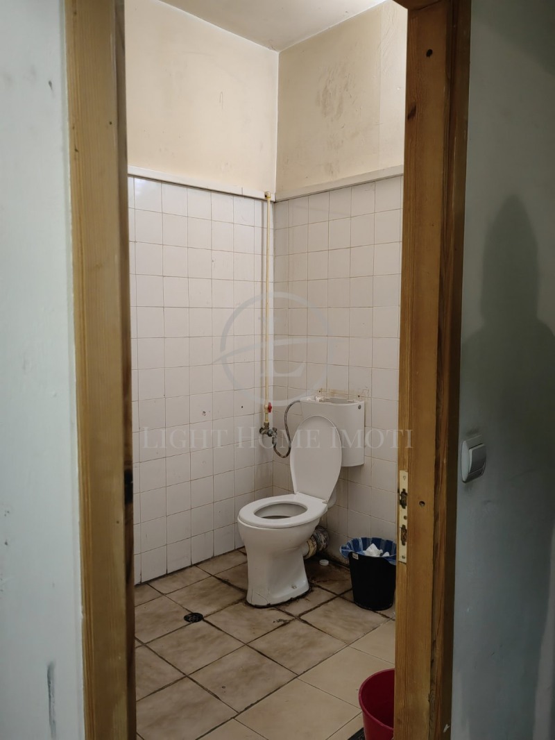 Продается  Магазин Пловдив , Прослав , 208 кв.м | 73193126 - изображение [9]