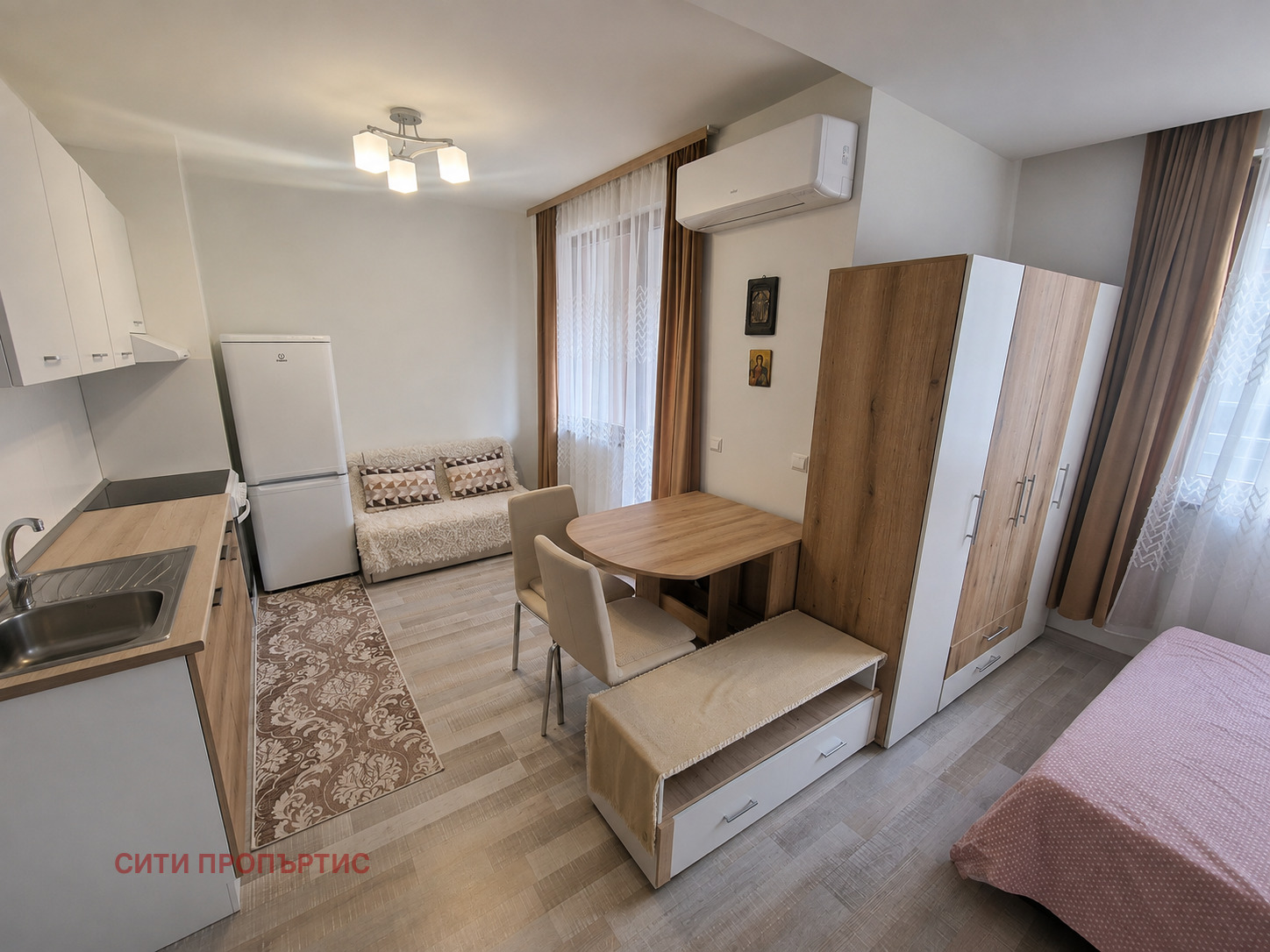 Продава 1-СТАЕН, гр. Благоевград, Широк център