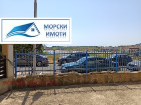 Στούντιο ΤΣαρεβο, περιοχή Μπουργκάς