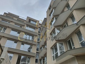 2 спальни Колхозен пазар, Варна