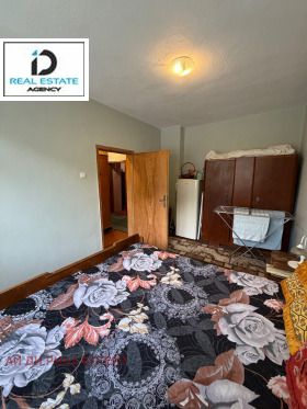 ������� 3-����� | Imot.bg � ����� ������ 12