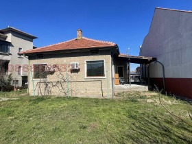 Casa Gorna Oriahovița, regiunea Veliko Tarnovo 1