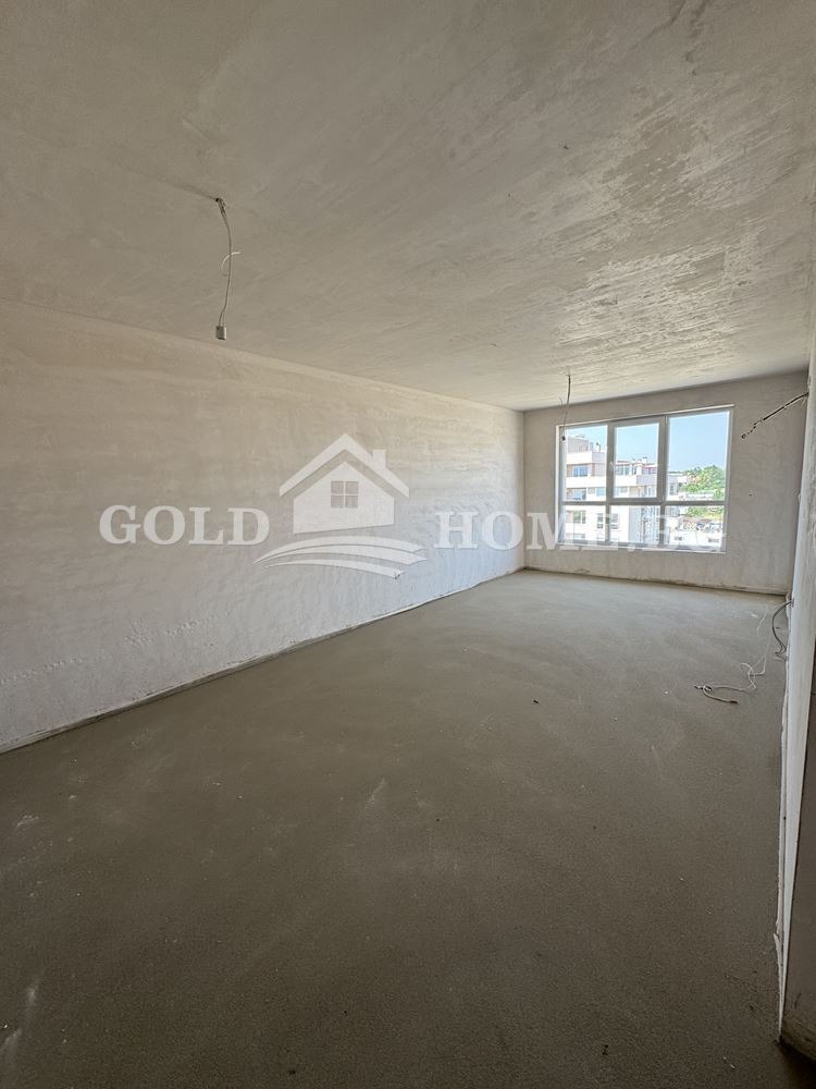 Продава  3-стаен град Пловдив , Остромила , 90 кв.м | 88085202