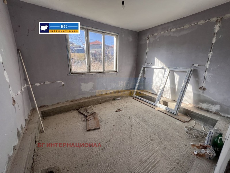 Продава КЪЩА, гр. Черноморец, област Бургас, снимка 11 - Къщи - 53602431