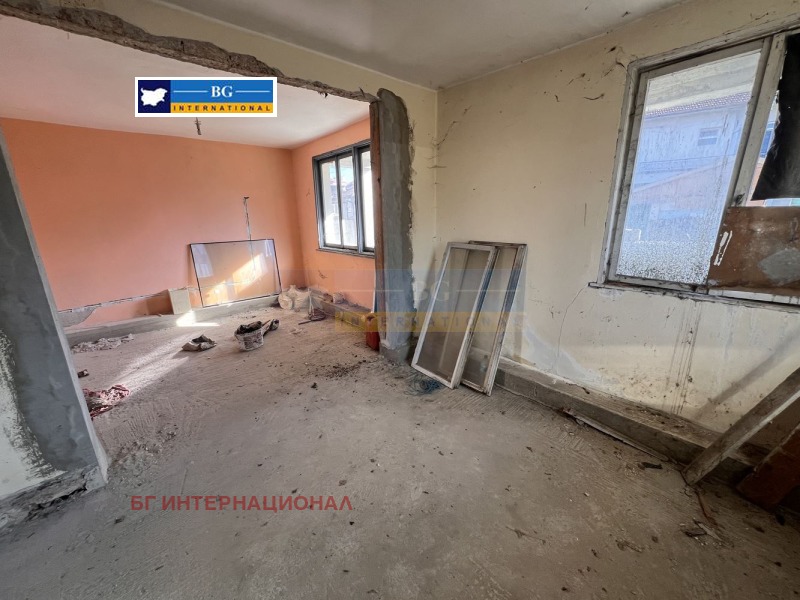 Продава КЪЩА, гр. Черноморец, област Бургас, снимка 12 - Къщи - 53602431