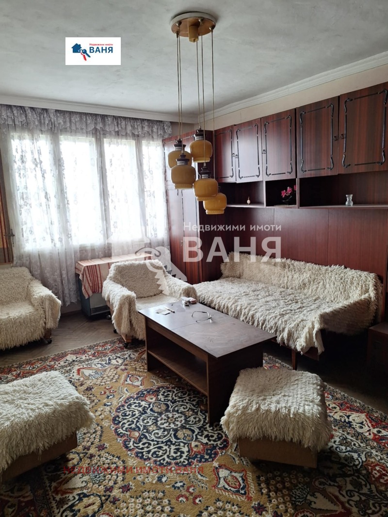 Продава МНОГОСТАЕН в област Пловдив, гр. Карлово - 155 кв.м / 160 000 € » 312 932.80 лв., НЕДВИЖИМИ ИМОТИ ВАНЯ