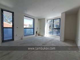 1 quarto Boiana, Sofia