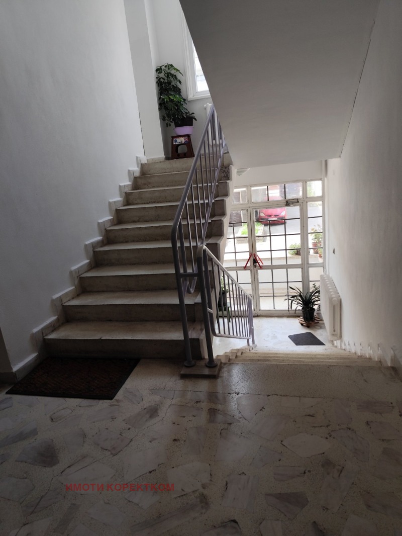 Na prodej  2 ložnice Sofia , Borovo , 90 m2 | 51536686 - obraz [5]