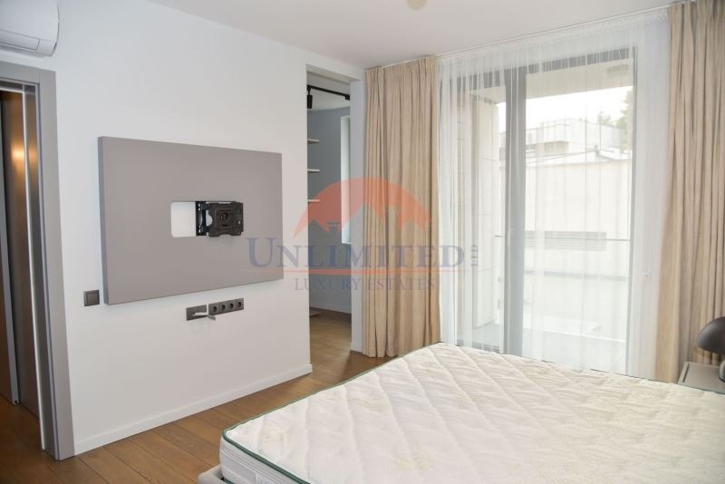 In vendita  3 camere da letto Sofia , Izgrev , 207 mq | 81687971 - Immagine [12]