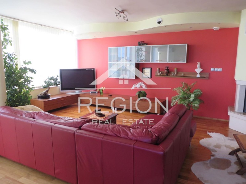 À vendre  Maisonnette Varna , Tsentar , 208 m² | 35174724