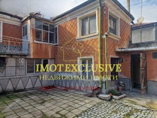 Eladó  Ház Plovdiv , Hristo Smirnenski , 140 négyzetméter | 16552751