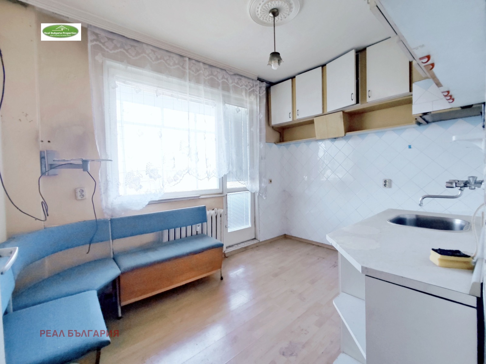 Продава 3-СТАЕН, гр. Русе, Възраждане, снимка 2 - Апартаменти - 51250041