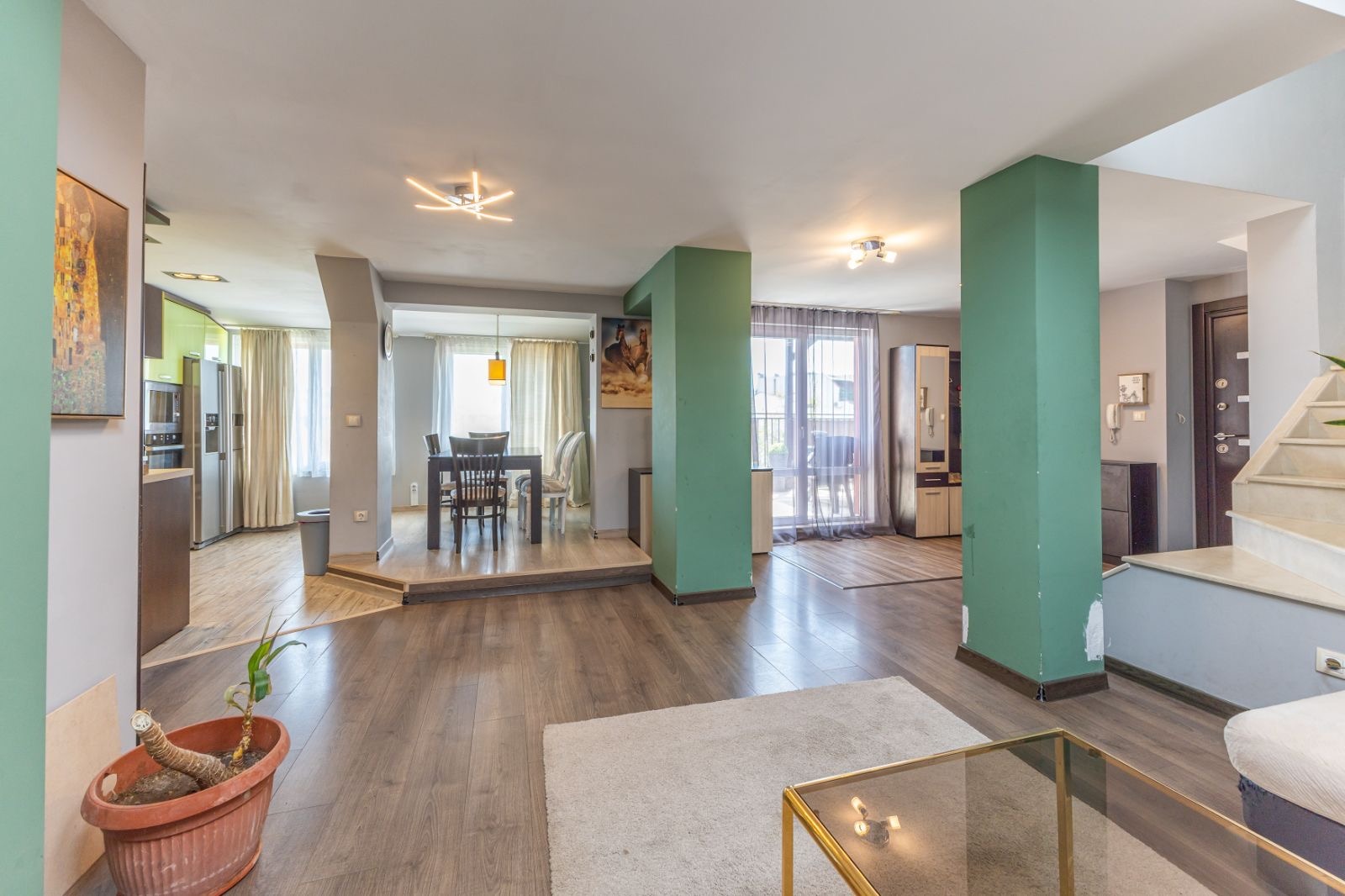 Продава 3-СТАЕН, гр. Варна, Погреби, снимка 2 - Апартаменти - 54614973