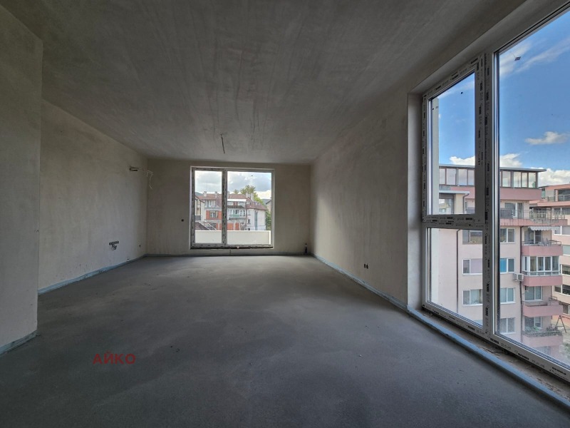 Na prodej  3 ložnice Sofia , Karpuzica , 138 m2 | 89560958 - obraz [10]