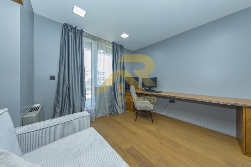 Продава  4-стаен град София , Витоша , 195 кв.м | 63012463 - изображение [10]