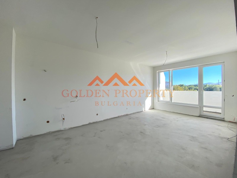 Продава 3-СТАЕН в град Перник, Изток - 97 кв.м / 106 000 € » 207 317.98 лв., ГОЛДЪН ПРОПЪРТИЙС ММ