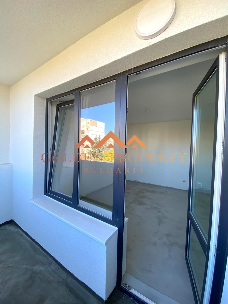 Продава 3-СТАЕН, гр. Перник, Изток, снимка 3 - Апартаменти - 52806926