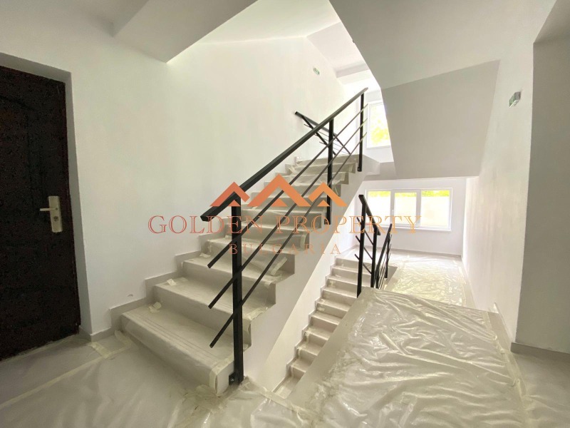 Продава 3-СТАЕН, гр. Перник, Изток, снимка 7 - Апартаменти - 52806926