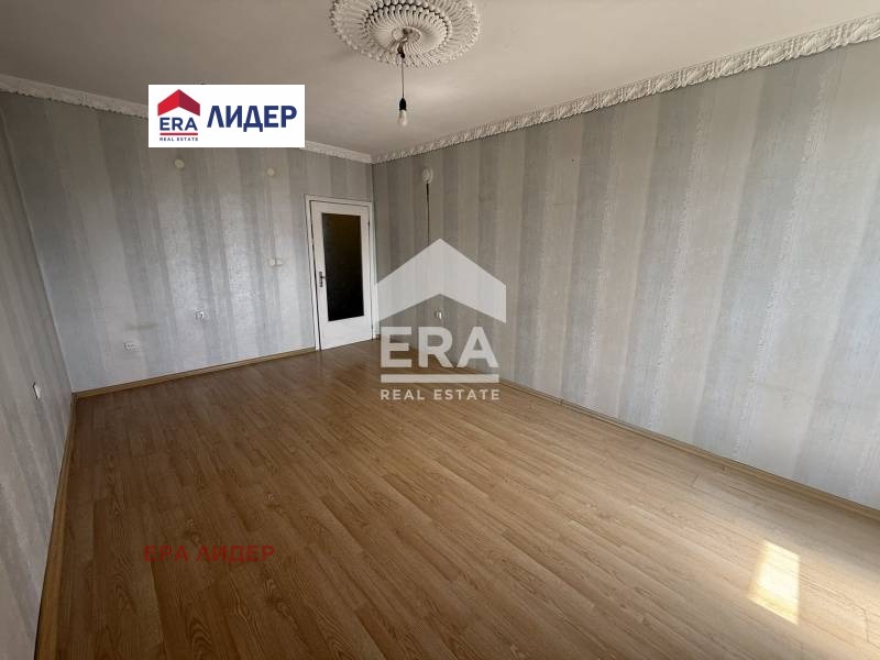 Продава 4-СТАЕН, гр. Русе, Широк център, снимка 8 - Апартаменти - 54273042