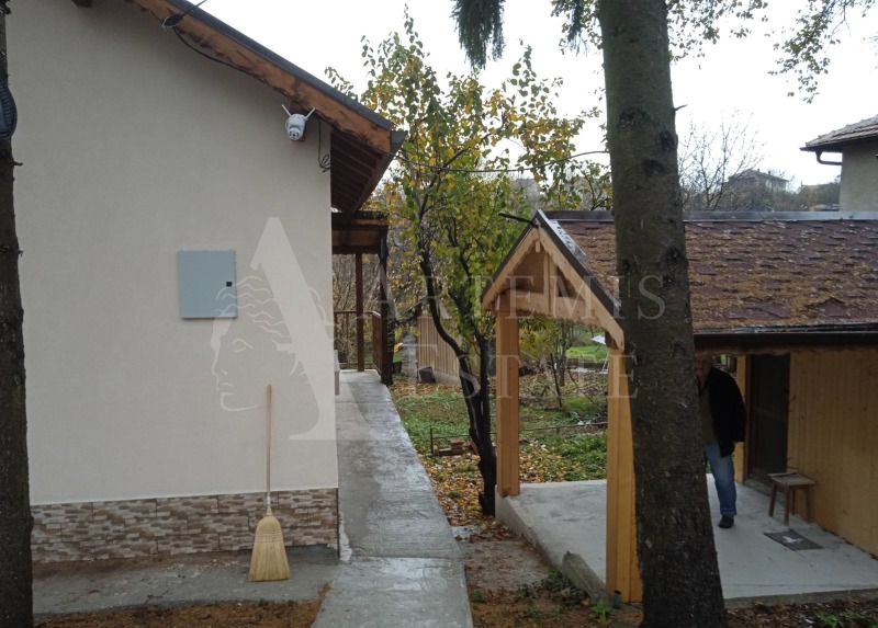 Продава КЪЩА, с. Храбърско, област София област, снимка 3 - Къщи - 52376446