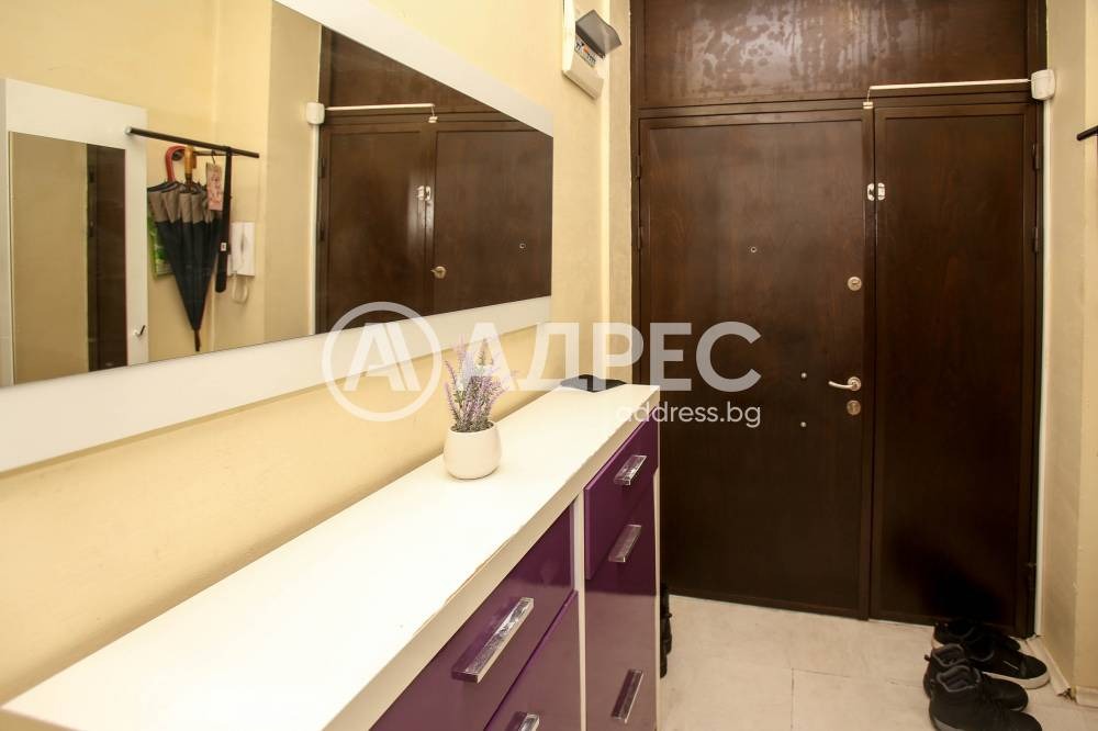 Продава МНОГОСТАЕН, гр. София, Център, снимка 11 - Апартаменти - 54111108