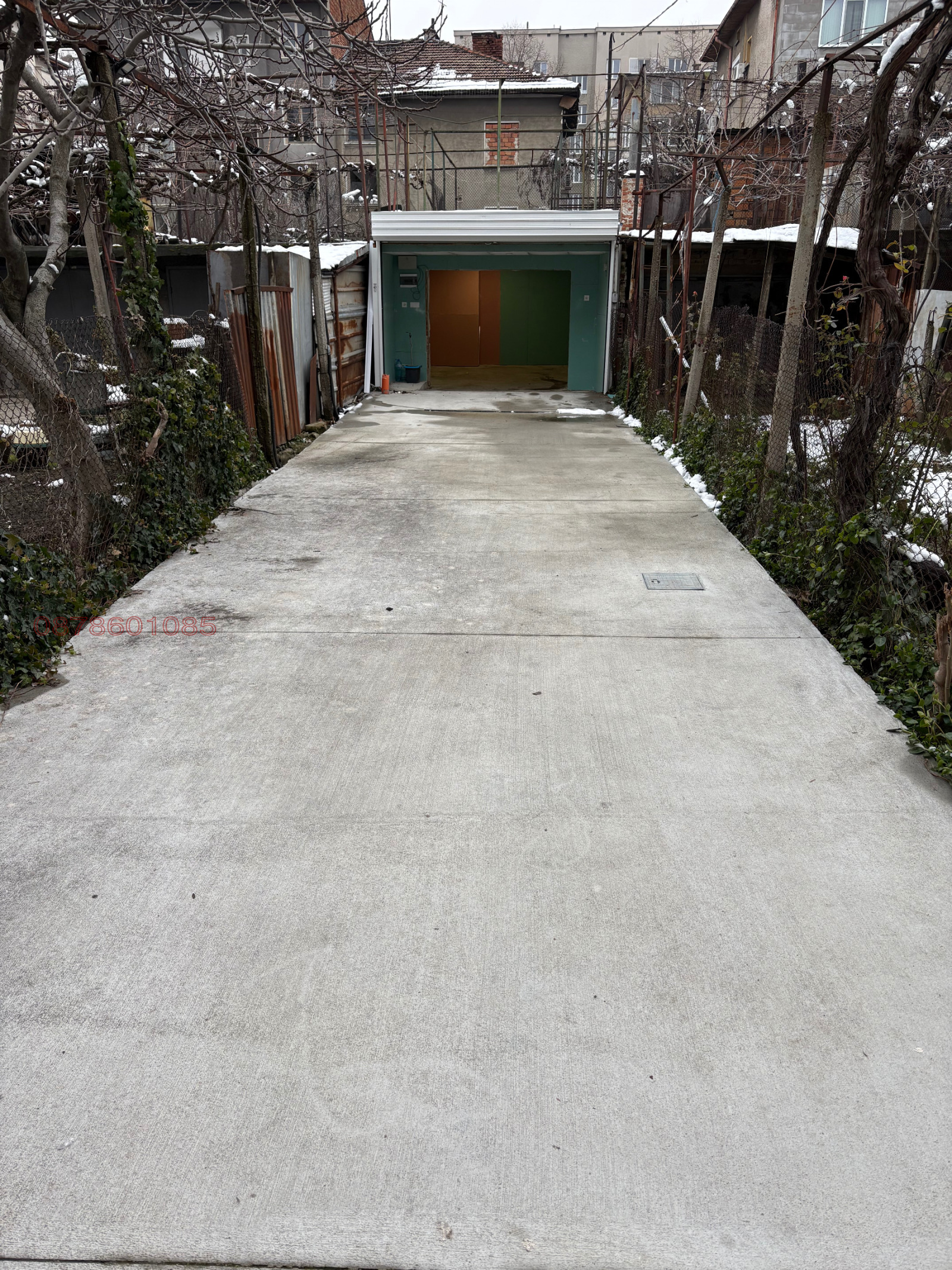 Продава ГАРАЖ, ПАРКОМЯСТО, гр. Пловдив, Кючук Париж, снимка 2 - Гаражи и паркоместа - 53672499