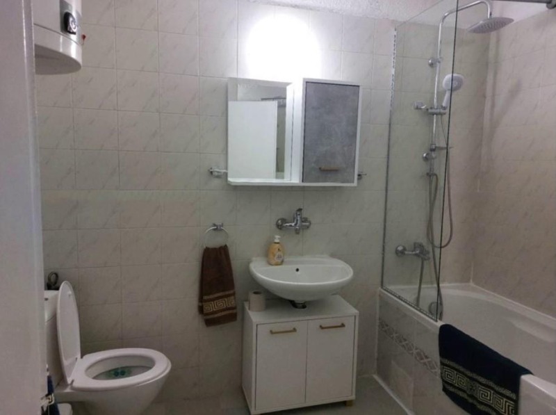Zu verkaufen  1 Schlafzimmer Sofia , Zentar , 70 qm | 56853130 - Bild [7]