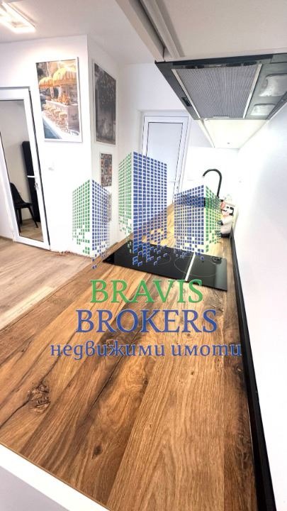 De vânzare  1 dormitor Varna , Țentâr , 35 mp | 63414175 - imagine [3]