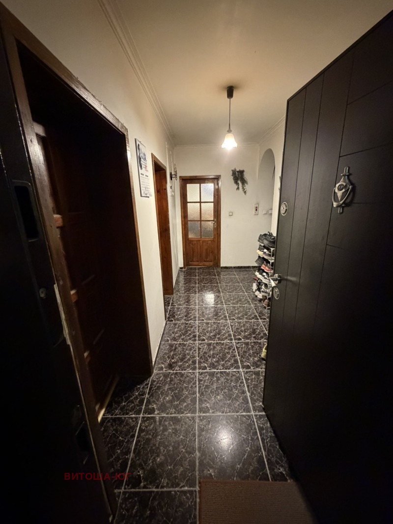 Till salu  2 sovrum Sofia , Banisjora , 116 kvm | 96188010 - bild [2]