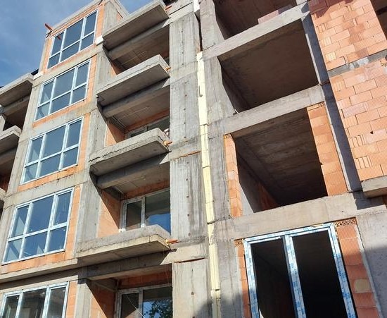 En venta  3 dormitorios Varna , Chayka , 226 metros cuadrados | 96666266