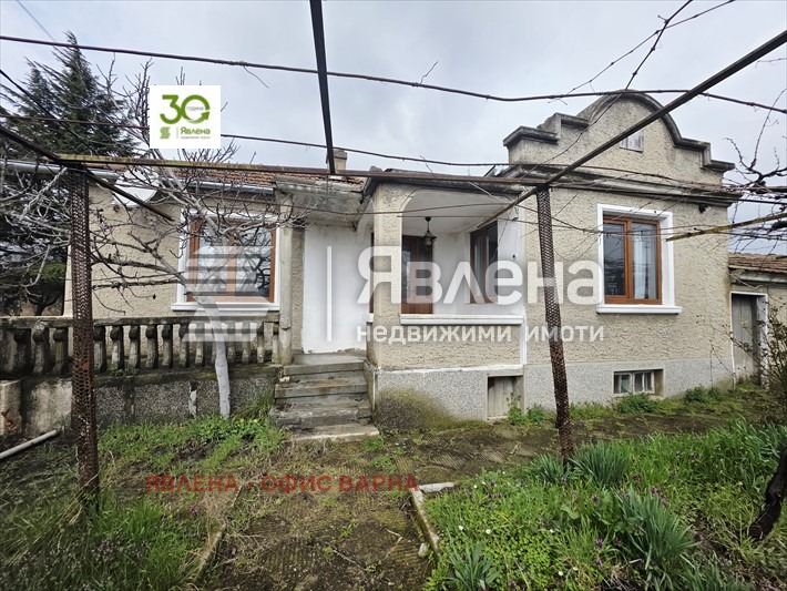Продава КЪЩА, с. Осеново, област Варна, снимка 6 - Къщи - 54152820