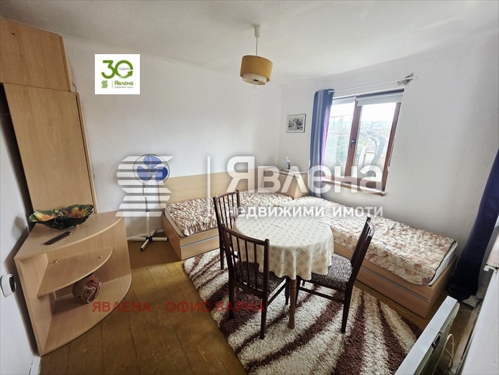 Продава КЪЩА, с. Осеново, област Варна, снимка 10 - Къщи - 54152820