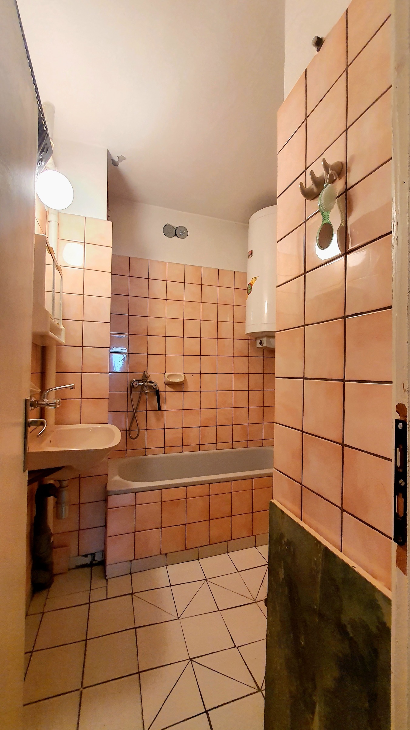 Продава 3-СТАЕН, гр. Враца, Център, снимка 8 - Апартаменти - 54145590