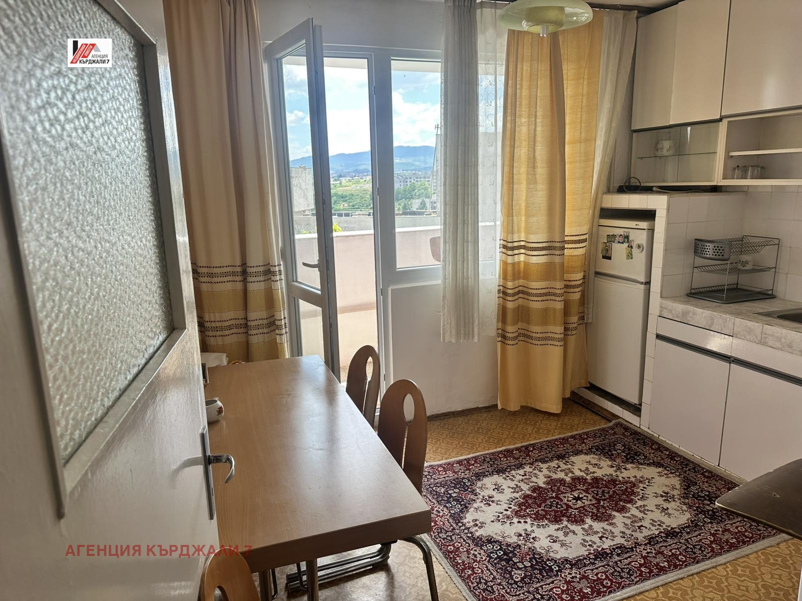 Продава 4-СТАЕН, гр. Кърджали, Възрожденци, снимка 4 - Апартаменти - 55042870