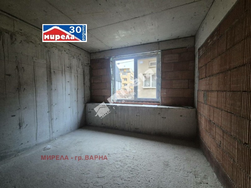 Продава 2-СТАЕН, гр. Варна, Гранд Мол, снимка 2 - Апартаменти - 52803880