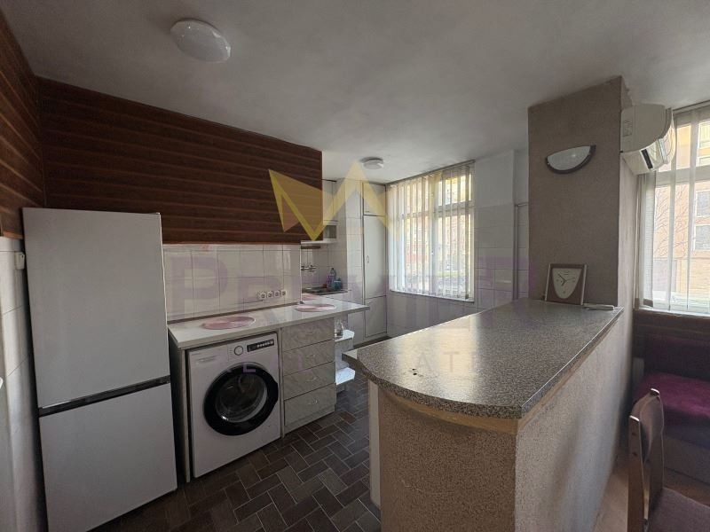 Продава МНОГОСТАЕН, гр. Пловдив, Кючук Париж, снимка 7 - Апартаменти - 56020403