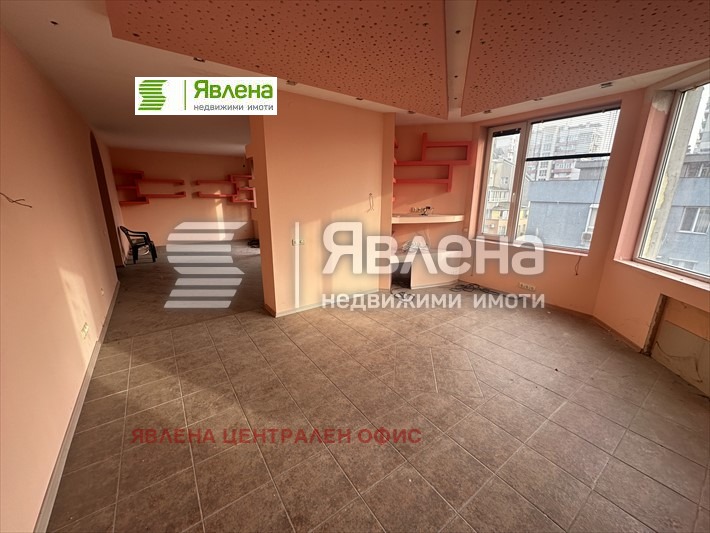 Продава  Мезонет град Варна , Спортна зала , 253 кв.м | 23017385 - изображение [3]