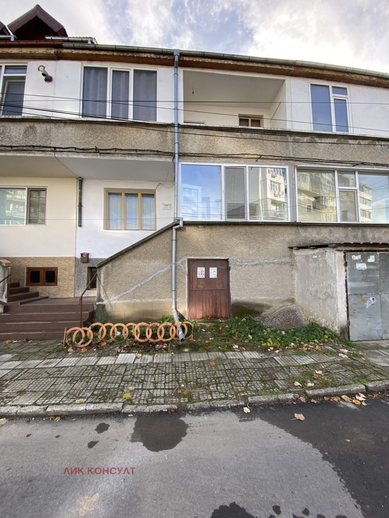 Продава  Къща град Търговище , Запад 1 , 240 кв.м | 36678882