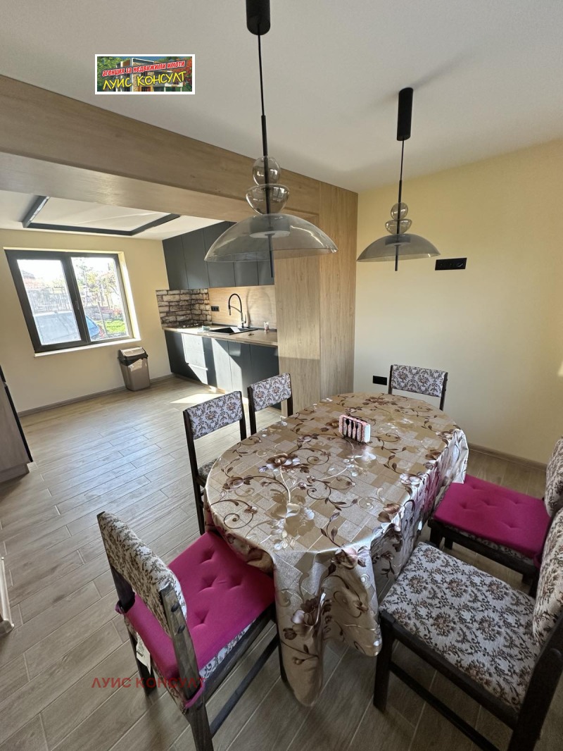 Продава КЪЩА, с. Медковец, област Монтана, снимка 3 - Къщи - 52650119