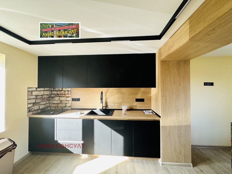 Продава КЪЩА, с. Медковец, област Монтана