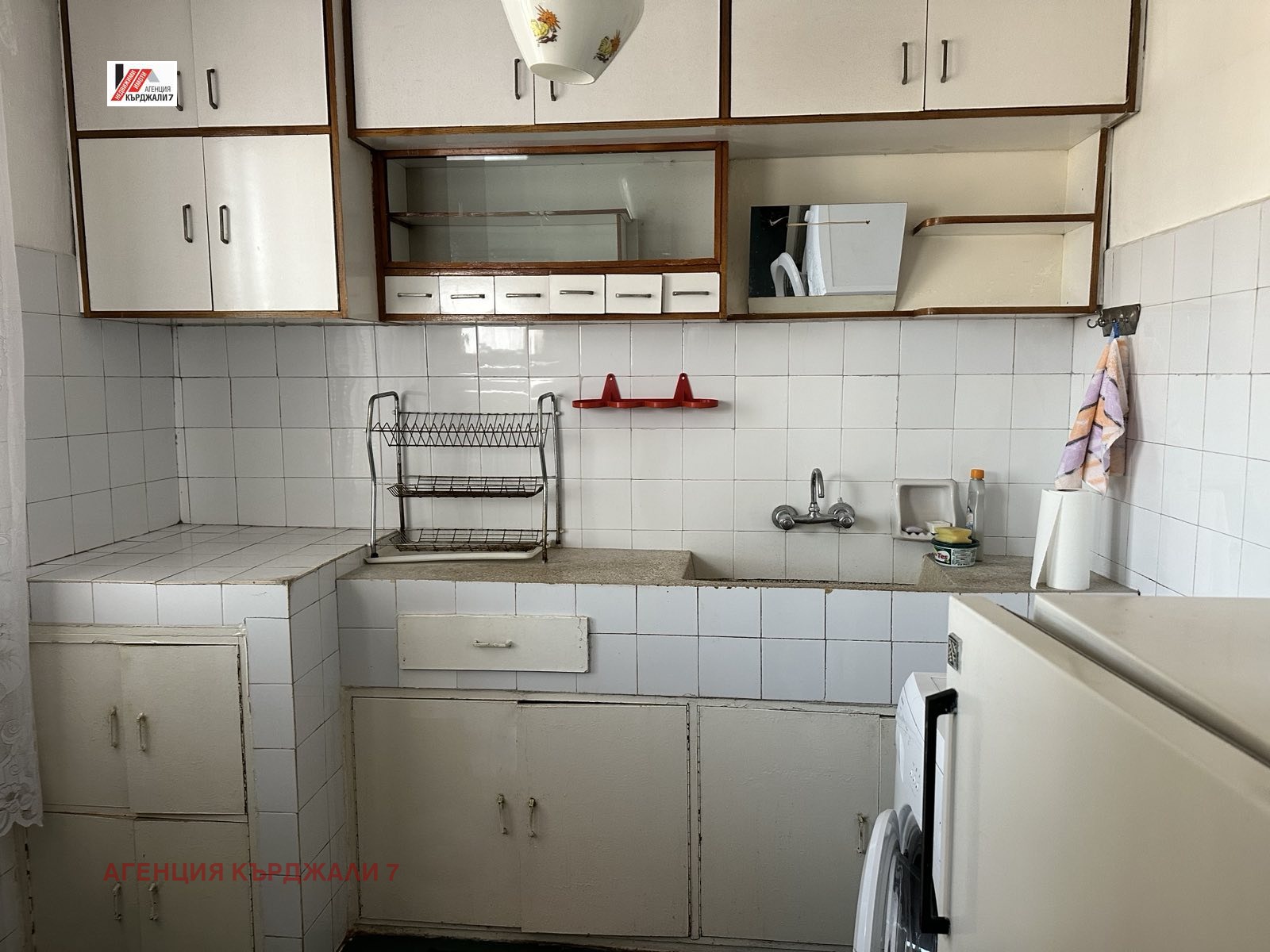 Продава МНОГОСТАЕН, гр. Кърджали, Байкал, снимка 6 - Апартаменти - 53677801