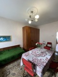Продава КЪЩА, град Търговище, Запад 1 • 285000 лв. / 145718.19 € • 75157608 7