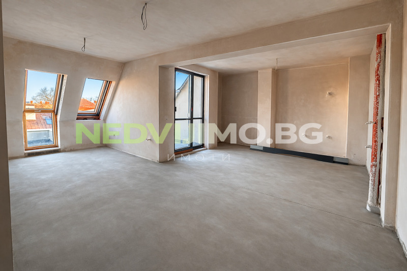 Продава 4-СТАЕН в град Варна, Окръжна болница-Генерали - 184 кв.м / 349 600 € » 683 758.17 лв., НЕДВИЖИМО.БГ