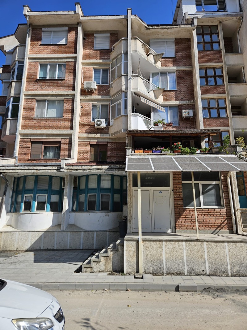 Продава ПРОМ. ПОМЕЩЕНИЕ в град Кърджали, Възрожденци - 130 кв.м / 115 000 € » 224 920.45 лв., ТИСАН