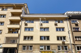 Снимка Продава БИЗНЕС ИМОТ