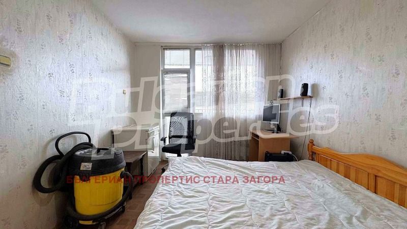 Продава  3-стаен град Стара Загора , Три чучура - център , 77 кв.м | 48911376 - изображение [3]