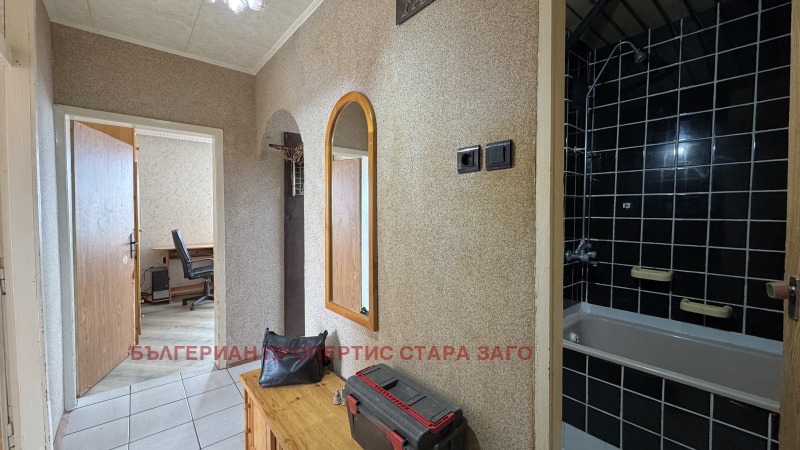 Продава 3-СТАЕН, гр. Стара Загора, Три чучура - център, снимка 14 - Aпартаменти - 49295683