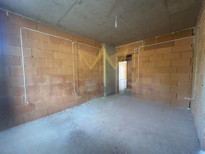 Продава  3-стаен град Варна , Възраждане 3 , 96 кв.м | 64804933 - изображение [7]
