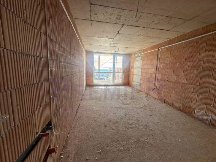 Продава  3-стаен град Варна , Възраждане 3 , 96 кв.м | 64804933 - изображение [4]
