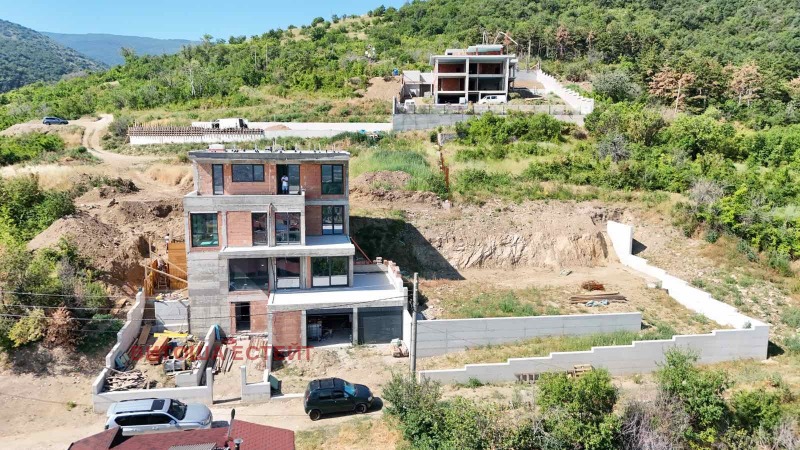 Продается  Дом область Пловдив , Белащица , 520 кв.м | 69191182 - изображение [5]